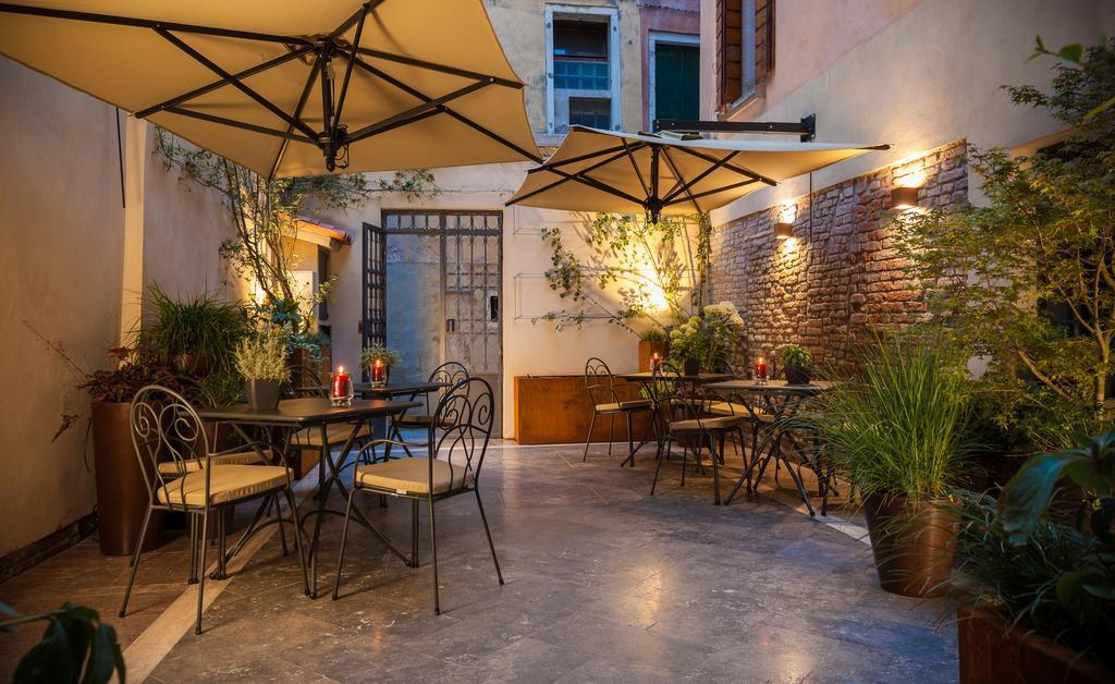 Liassidi Wellness Hotel Venecia